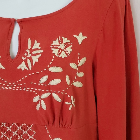 Tunic - Picture 3 of 9